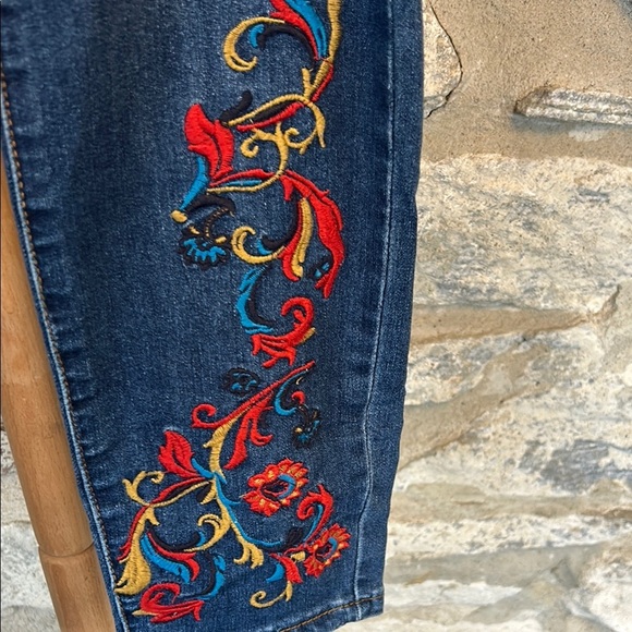 Embroidered Blue Jeans - Picture 2 of 8